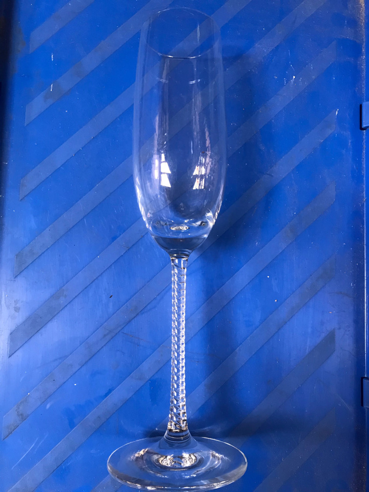 G 392 Champagner Kristallglas Glas  0,1 stilvoll. ohne Eichstrich