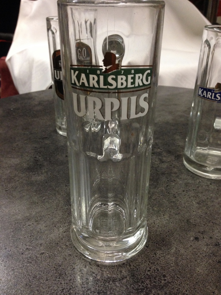 G 62 Urpils Bier Seidel Humpen Krug o,3 Ltr.Bierglas. Karlsberg