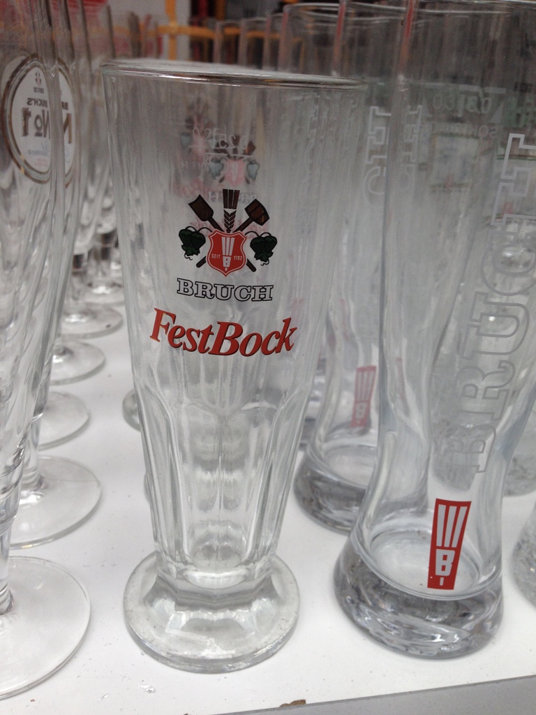 G 90 Bierglas- Festbock-Glas 0,25 Liter .Brauerei Bruch. (Ergänzen)